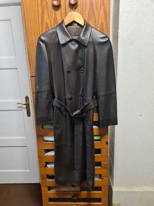 Casaco comprido em pele genuína