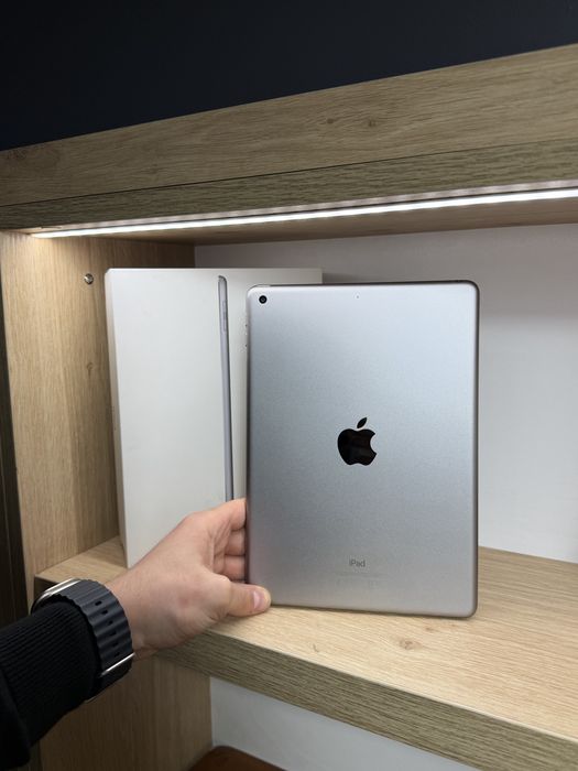 iPad Gen 5 32Gb Space Gray (wi-fi)