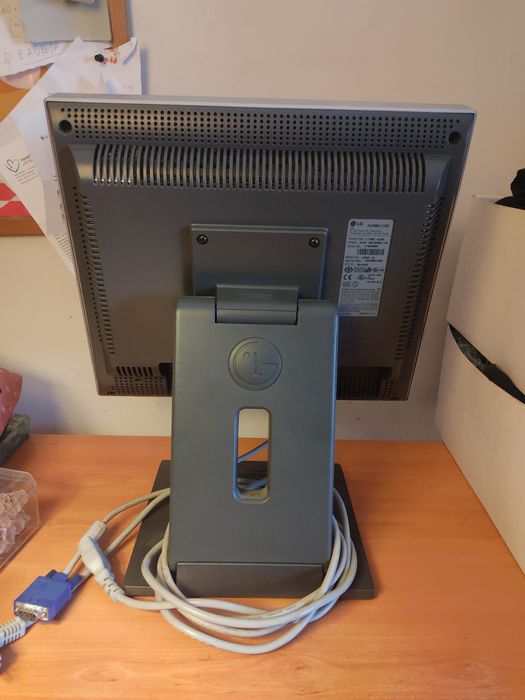 Monitor LG Flatron L1710S