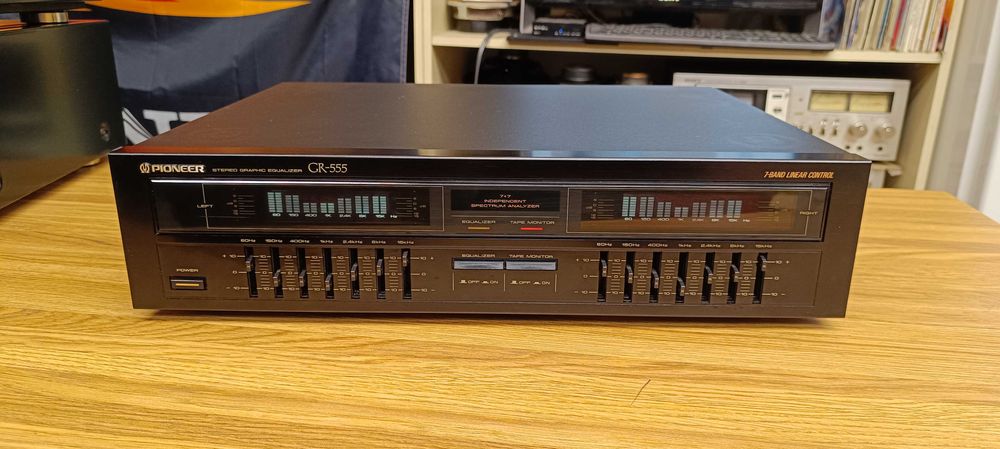Еквалайзер Pioneer GR-555 (стан ! )