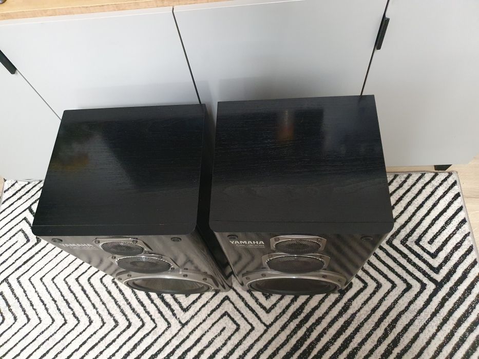 Kolumny YAMAHA NS-300X 91db