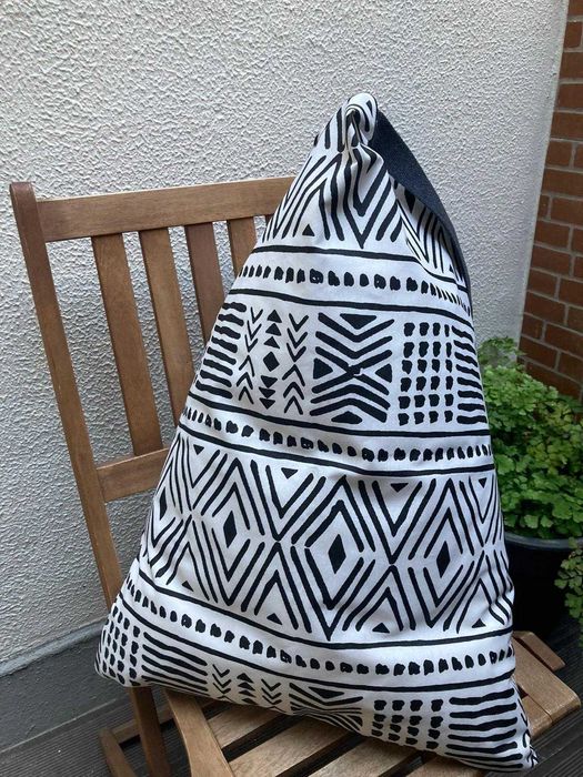 Almofada/Puff para Praia, Piscina ou Jardim - NOVA
