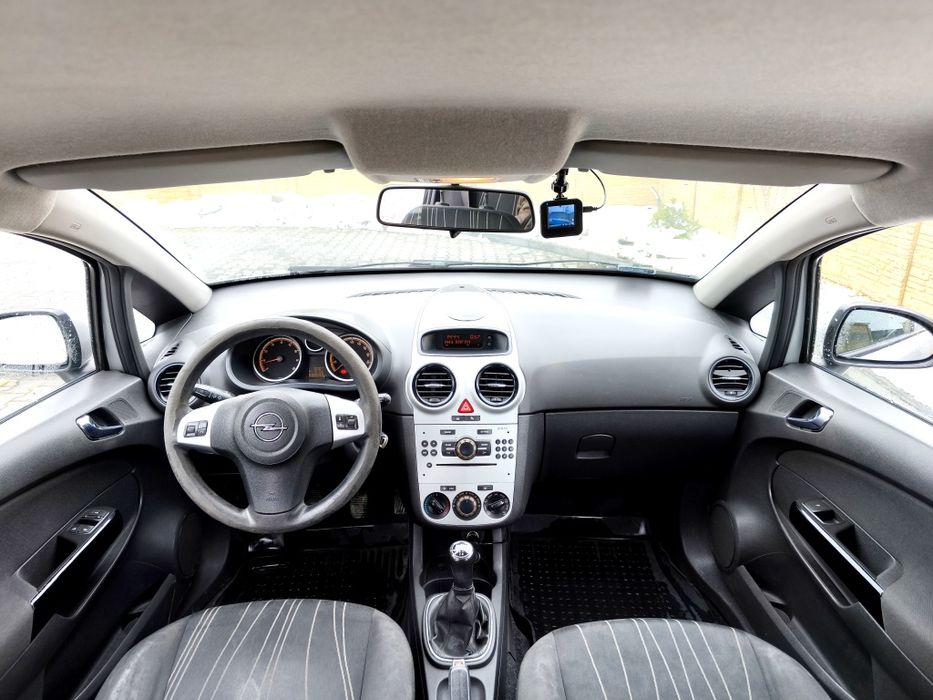 Opel Corsa 1.2benzyna