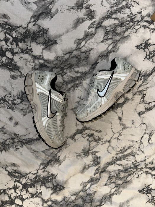Кросівки Nike Zoom Vomero 5