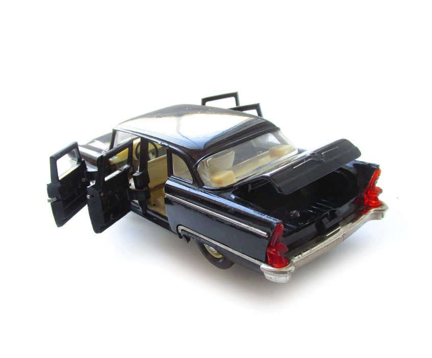 Масштабная модель ГАЗ 13 Чайка 1/43 Made in USSR.: 950 грн