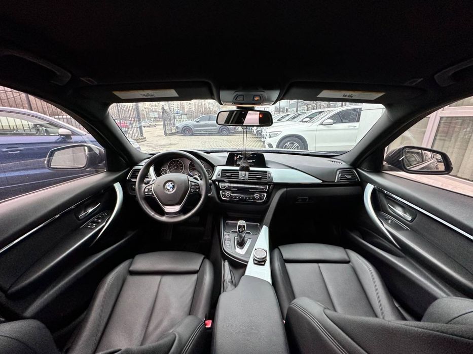 BMW F30 328i Facelift