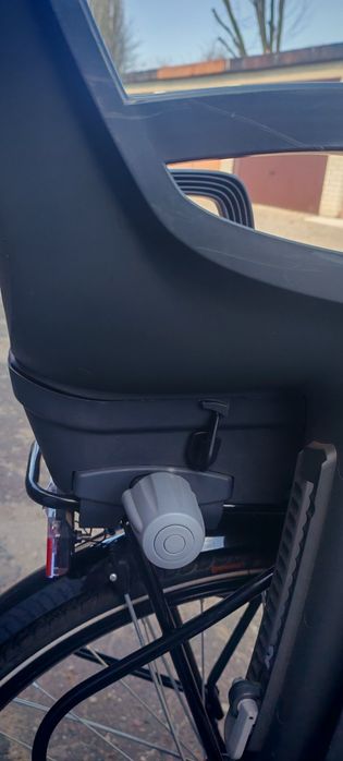 Fotelik rowerowy Hamax Zenith na bagażnik