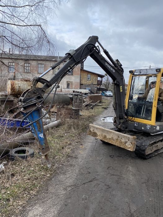 Мініекскаватор мінік гідромолот