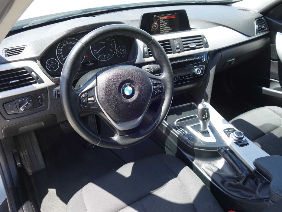 BMW 318d 2017 AUTO 135 km