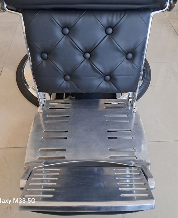 Sprzedam fotel barberski