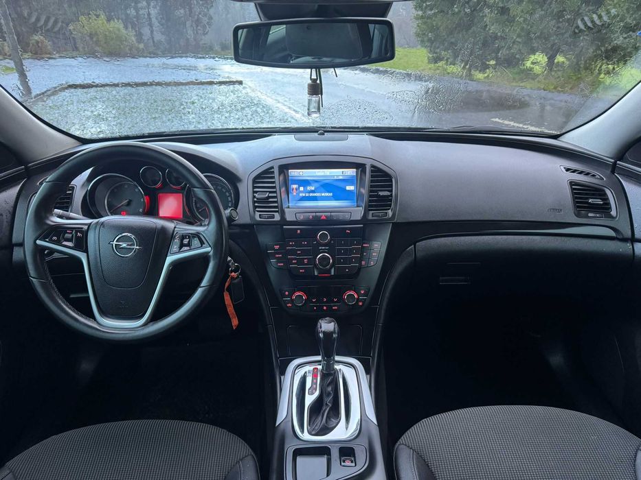 Opel Insignia 2.0 CDTI Caixa Automática 130.000 km