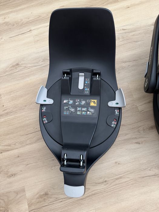 Maxi-Cosi Pebble 360º 0+ Essential Green + isofix