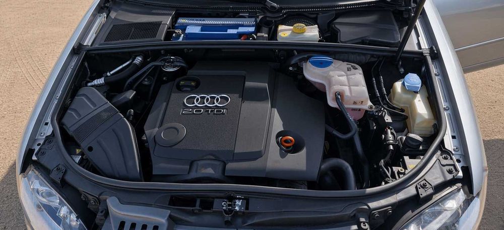 Audi A4 Avant 2.0 TDI 170cv S-line — photo 5