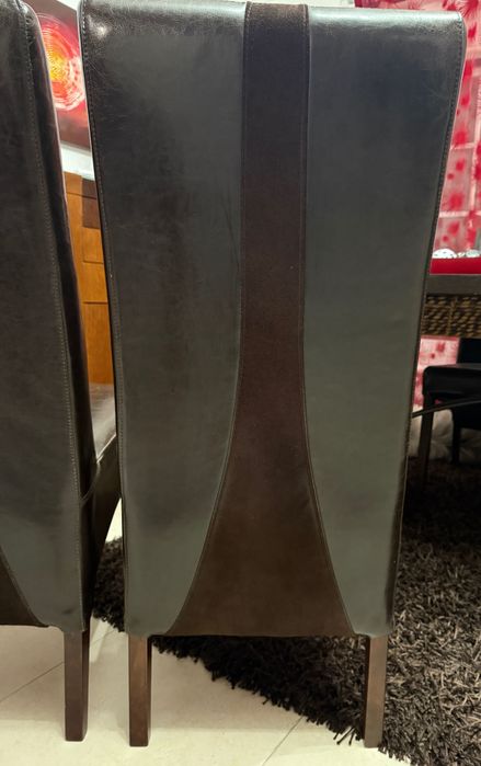 Conjunto de 6 Cadeiras em Pele - Traseira com Nobuck