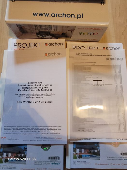 Sprzedam projekt. DOM W POZIOMKACH 2 (R2)