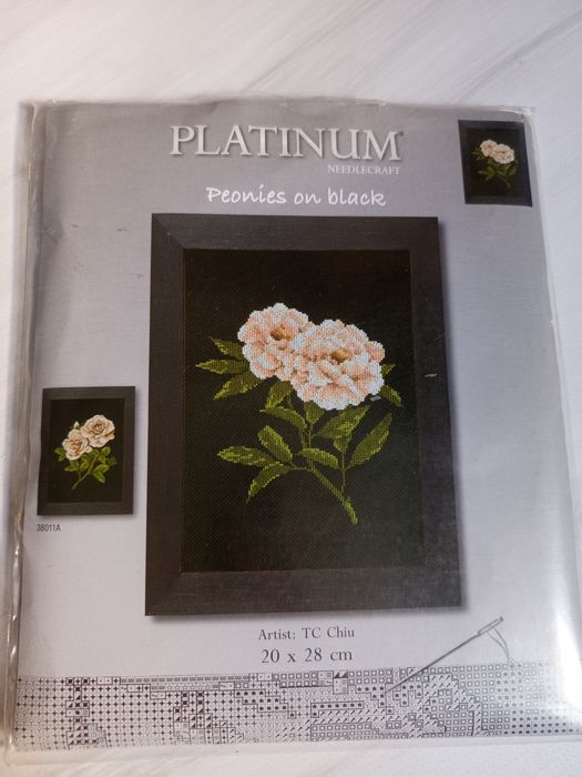 Набор для вышивки Lanarte Platinum peonies пионы