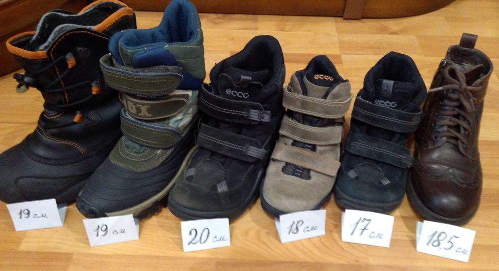 Чоботи Босоніжки Geox Ecco Bartek Crocs