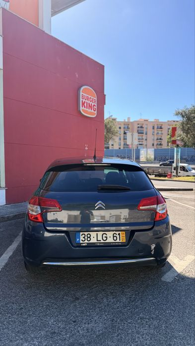 Citroën C4 — fotografia 12