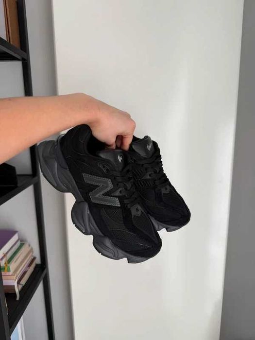 New_Balance_9060_Triple_Black R.43