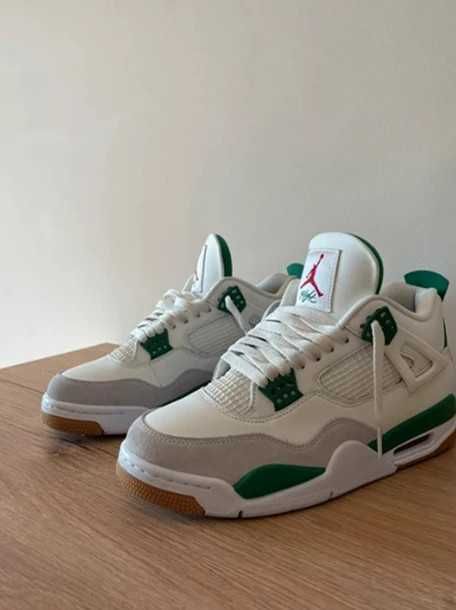Jordan 4 SB Pine Green/olejowa zieleń rozmiar 38