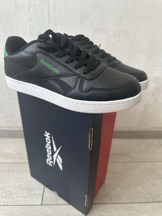 Кросівки reebok фірмові