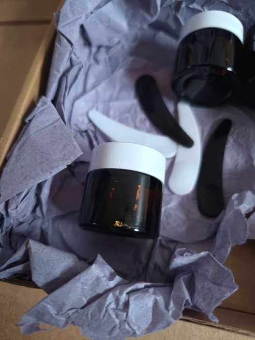 Zeuwets Opakowanie 10 pustych słoików na próbki szkło kosmetyczne NOWE