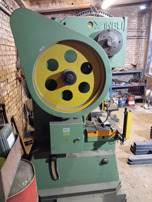 Prasa mimośrodowa 80T