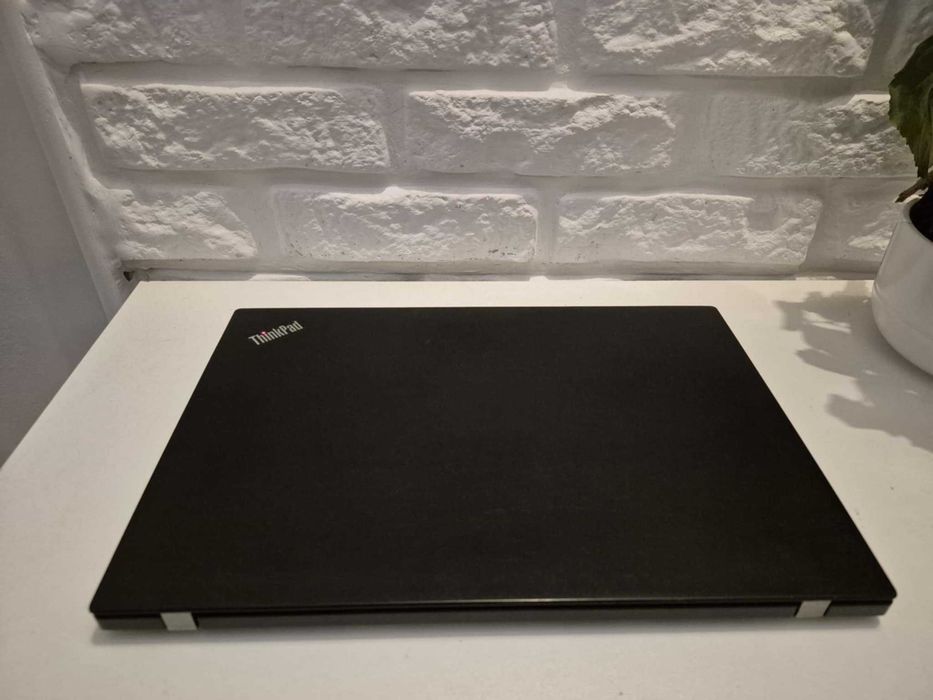 Biznesowy ThinkPad T470s Intel i5-7th/8GbDDR/256SSD/DOTYK/BateriaOK