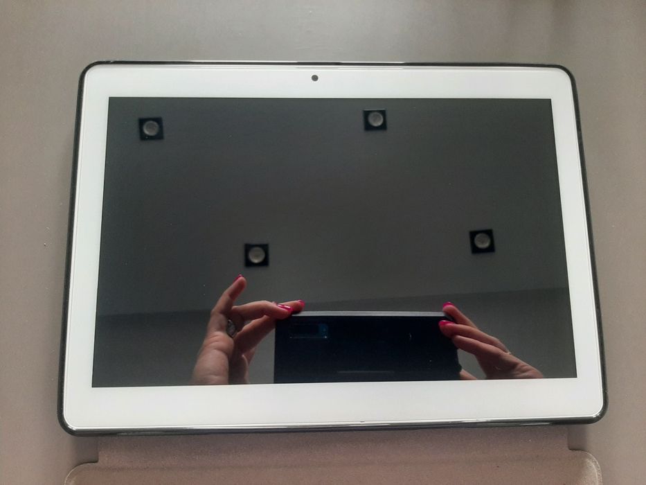 Tablet jak nowy 4GB+64GB  4G LTE /Wi-fi android10.0 10 cali