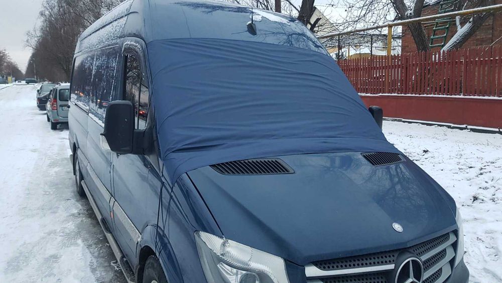 Накидка на лобове скло  від  сонця та снігу "літо - зима "