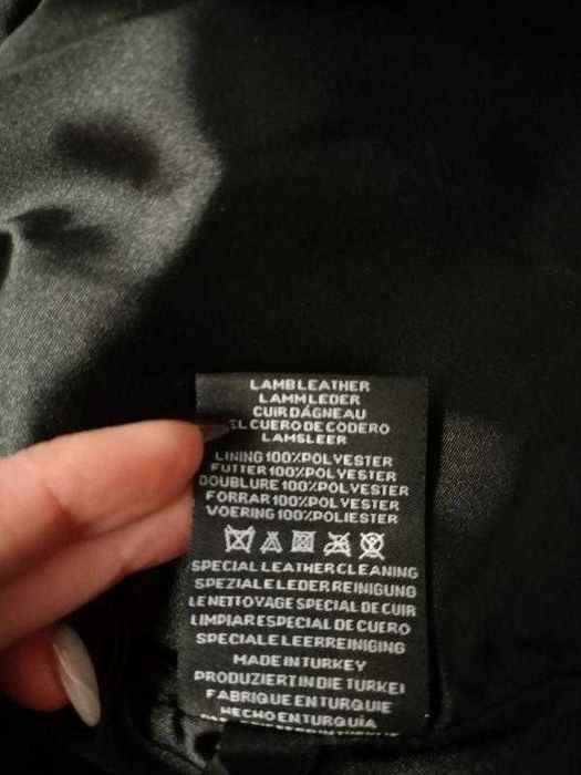 Стильна шкіряна спідниця-міні Arma з натуральної шкіри ягняти