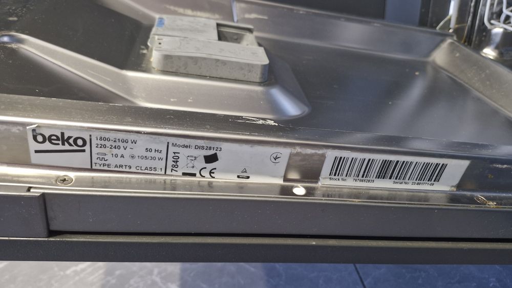 Вбудована  посудомийка  Beko б/у 45 см (або на запчастини)