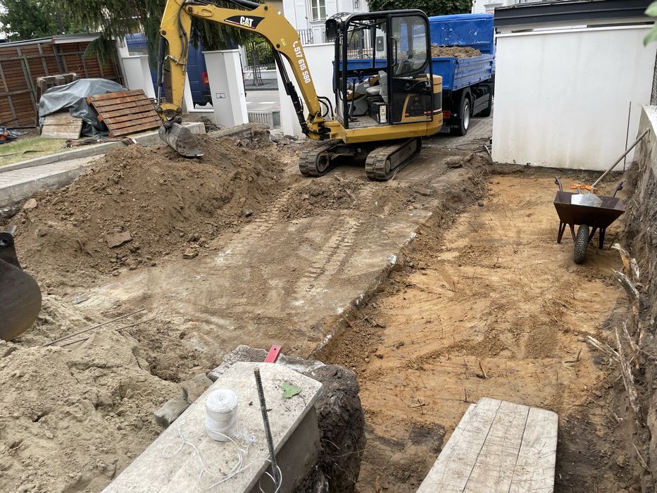 Minikoparka Koparka Transport Wywrotka Usługi