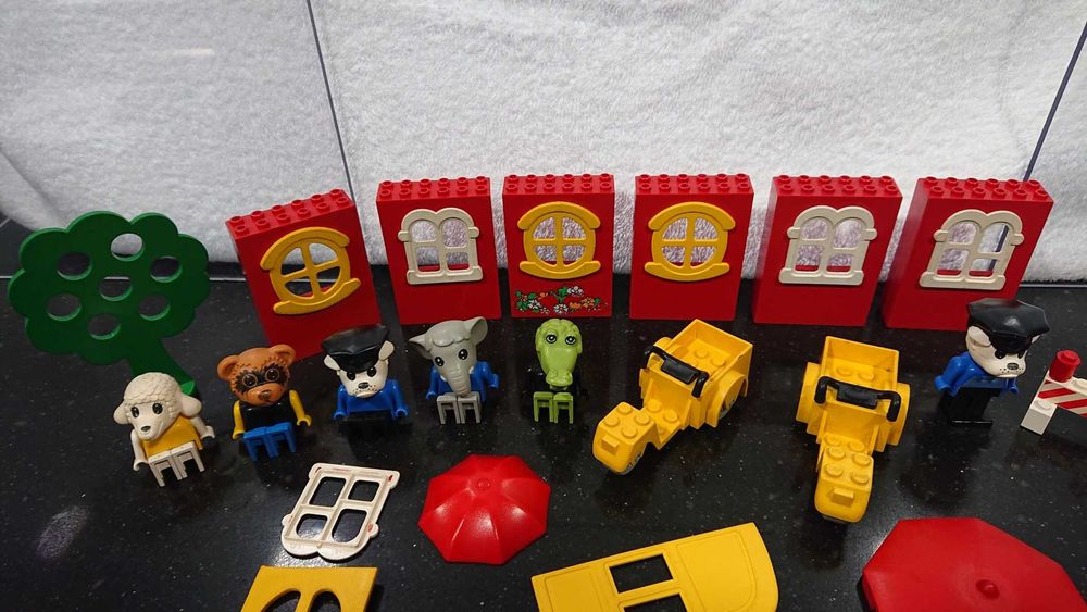 LEGO FABULAND - Lote de peças e figuras