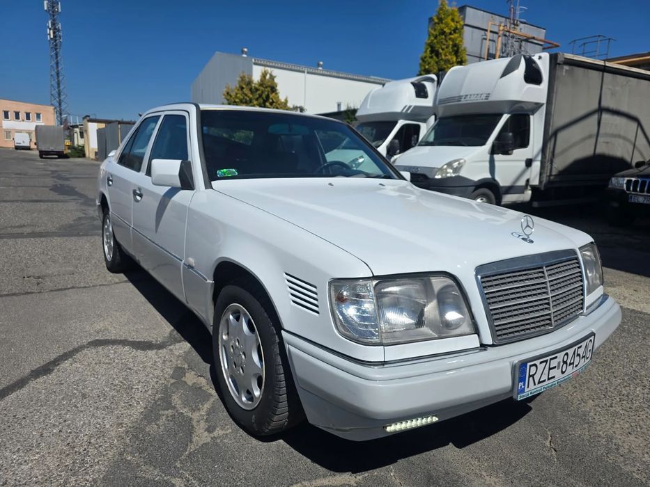 Mercedes-Benz W124 (1984-1993) E KLASA w124 - 3.0 diesel, klimatyzacja - 1
