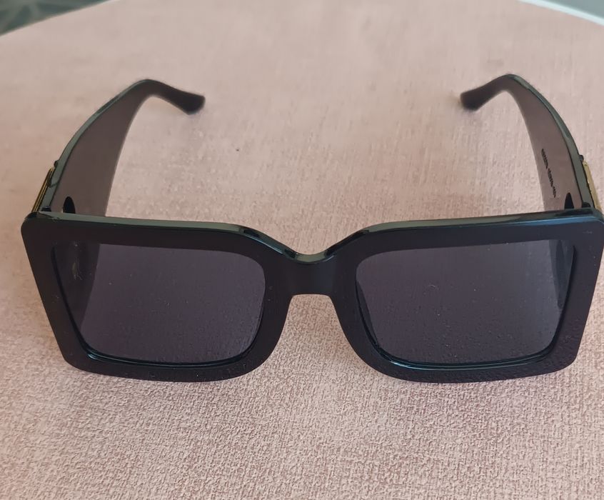 Okulary przeciwsłoneczne nowe