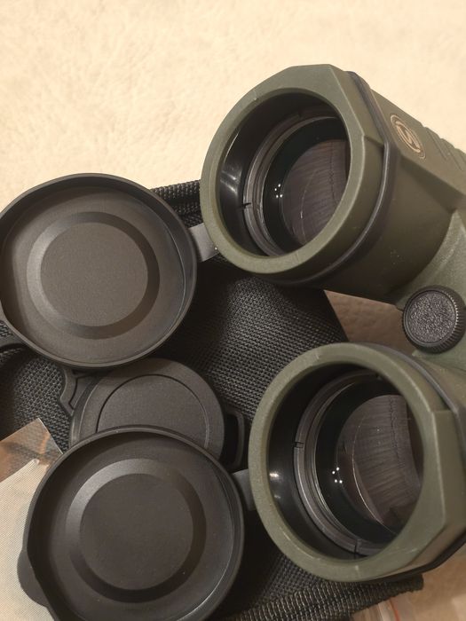 Lornetka myśliwska turystyczna SUNCORE 10x42. Survival.