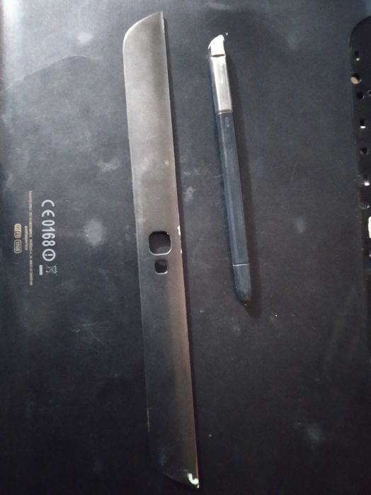 Планшет Samsung GT-N8010