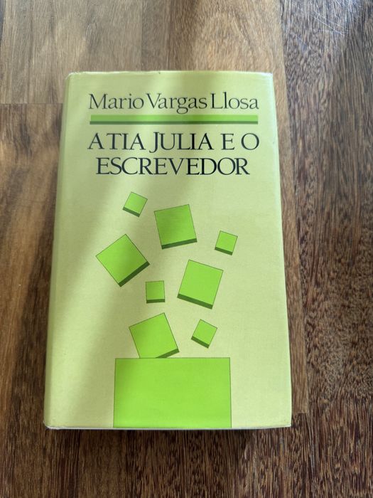 Livro “A Tia Julia e o Escrevedor” de Mario Vargas Llosa