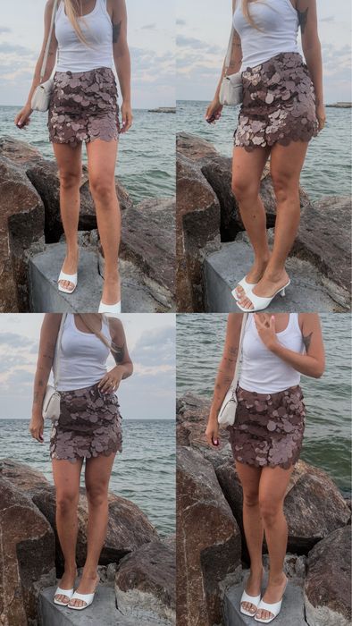 Міні юбка в пайетках