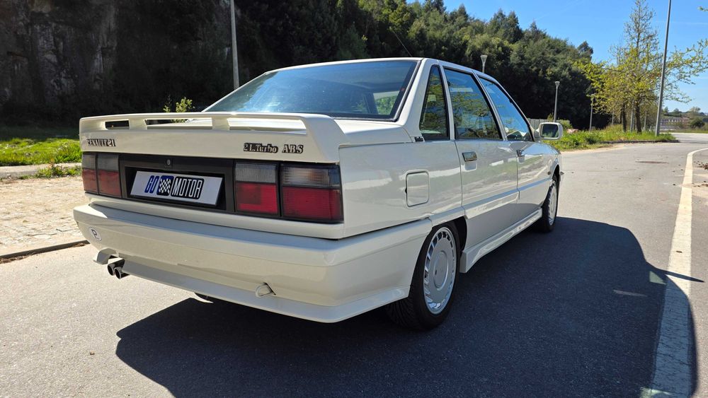 Renault 21 Turbo