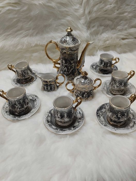 Conjunto de chá antigo