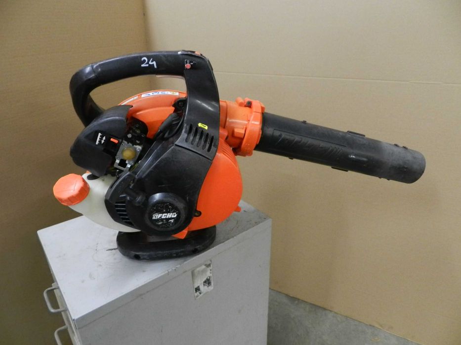 24 spalinowa dmuchawa do liści echo pb 251