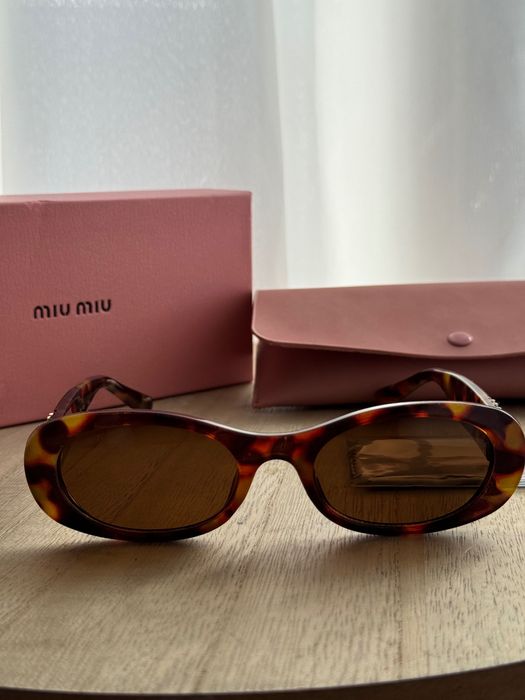 Óculos de sol miu miu