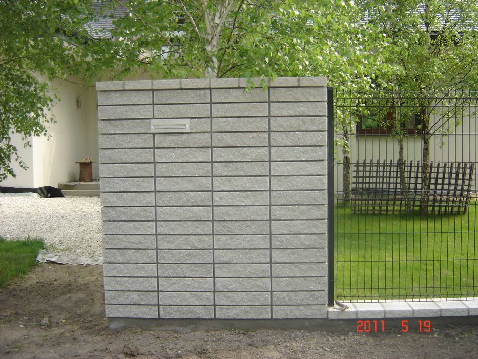 Ogrodzenia   Klinkier   Joniec  Pustak łupany  Bloczek betonowy