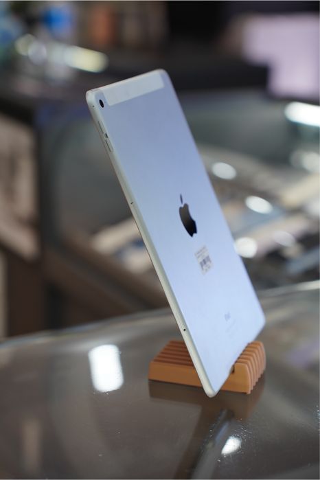iPad Air 2 64GB Silver LTE