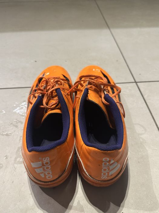 Buty piłkarskie adidas