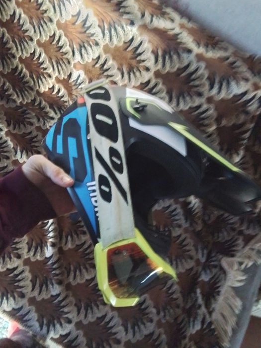 Продам кросс шлем