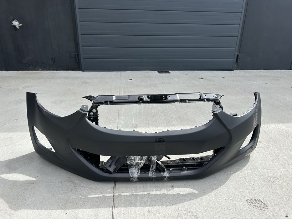 Бампер  Hyundai Elantra 10-14 р HN2720000-0000  usa 865113Y000