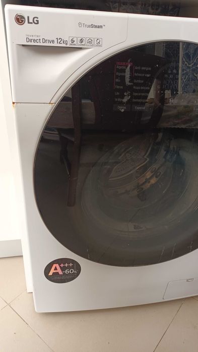 Maquina  de lavar roupa LG 12kg A+++